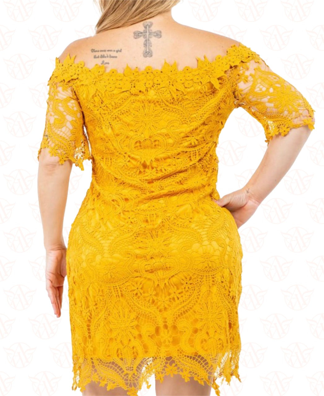 PLUS SIZE Busy Bee Dress