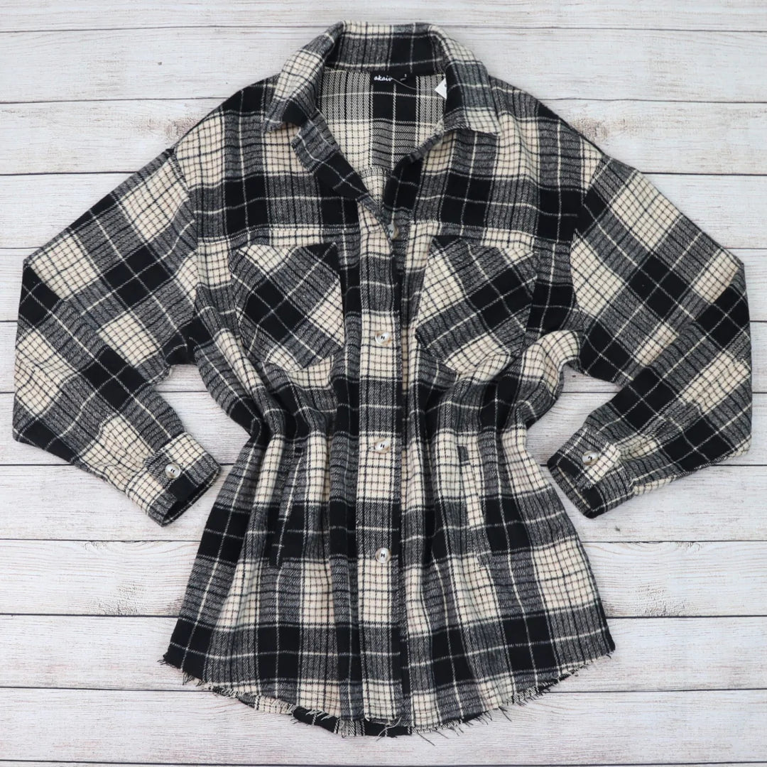 Fallin’ for You Flannel - Black