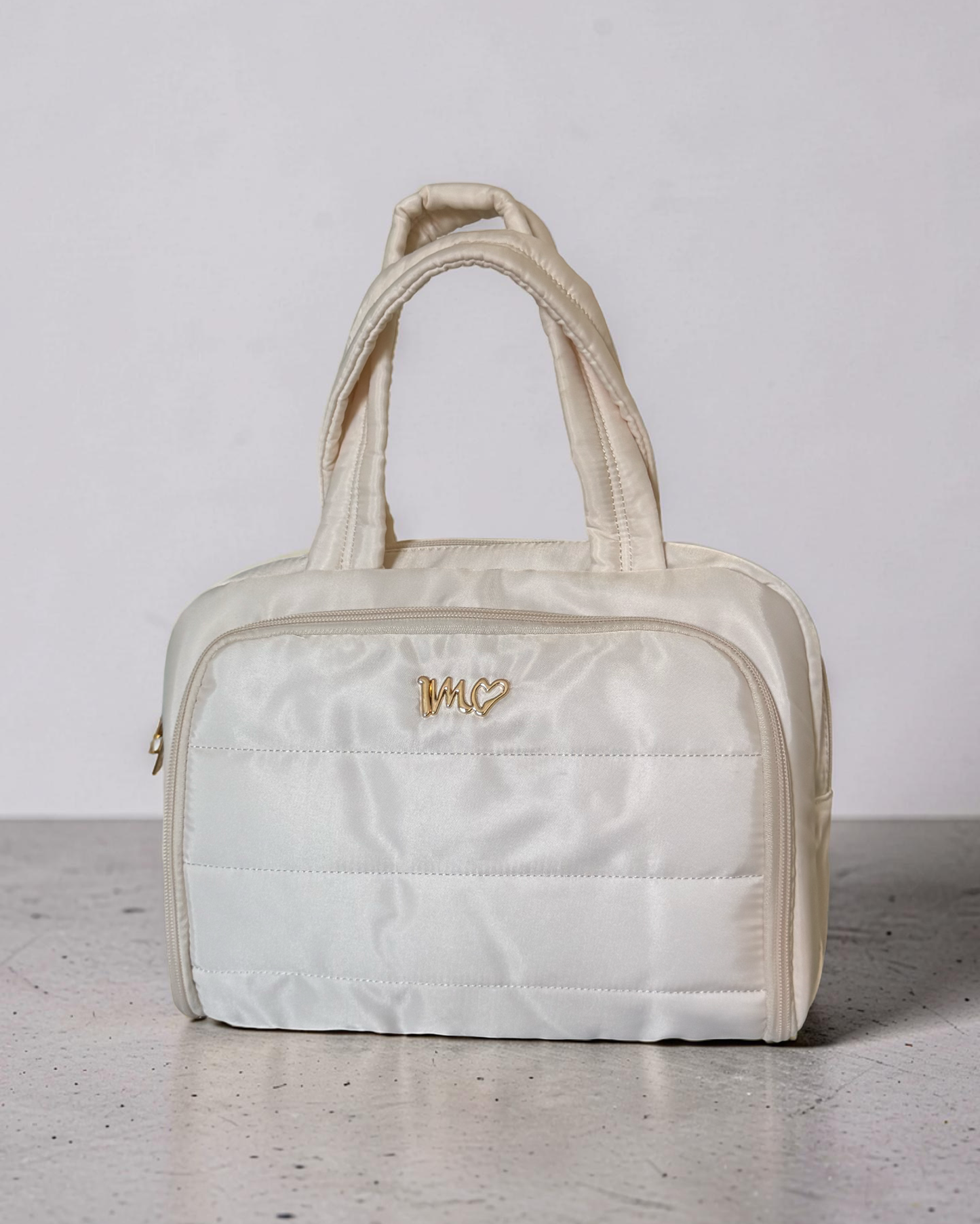 Pearl Beauty Travel Case